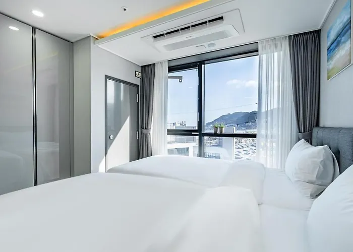 Songjeong Blue Castle Appart hôtel Busan