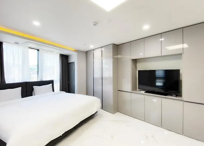 Appart hôtel Songjeong Blue Castle *