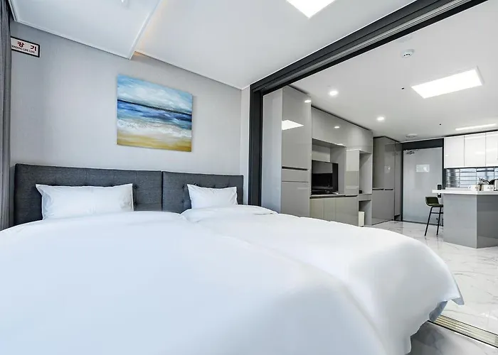 Songjeong Blue Castle Hotel apartamentowy Pusan